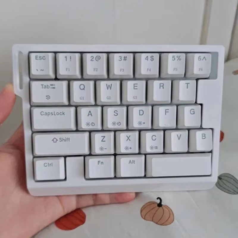 HE30 Mechanical Gaming Keyboar - Gaming Esports Esports recension och pris